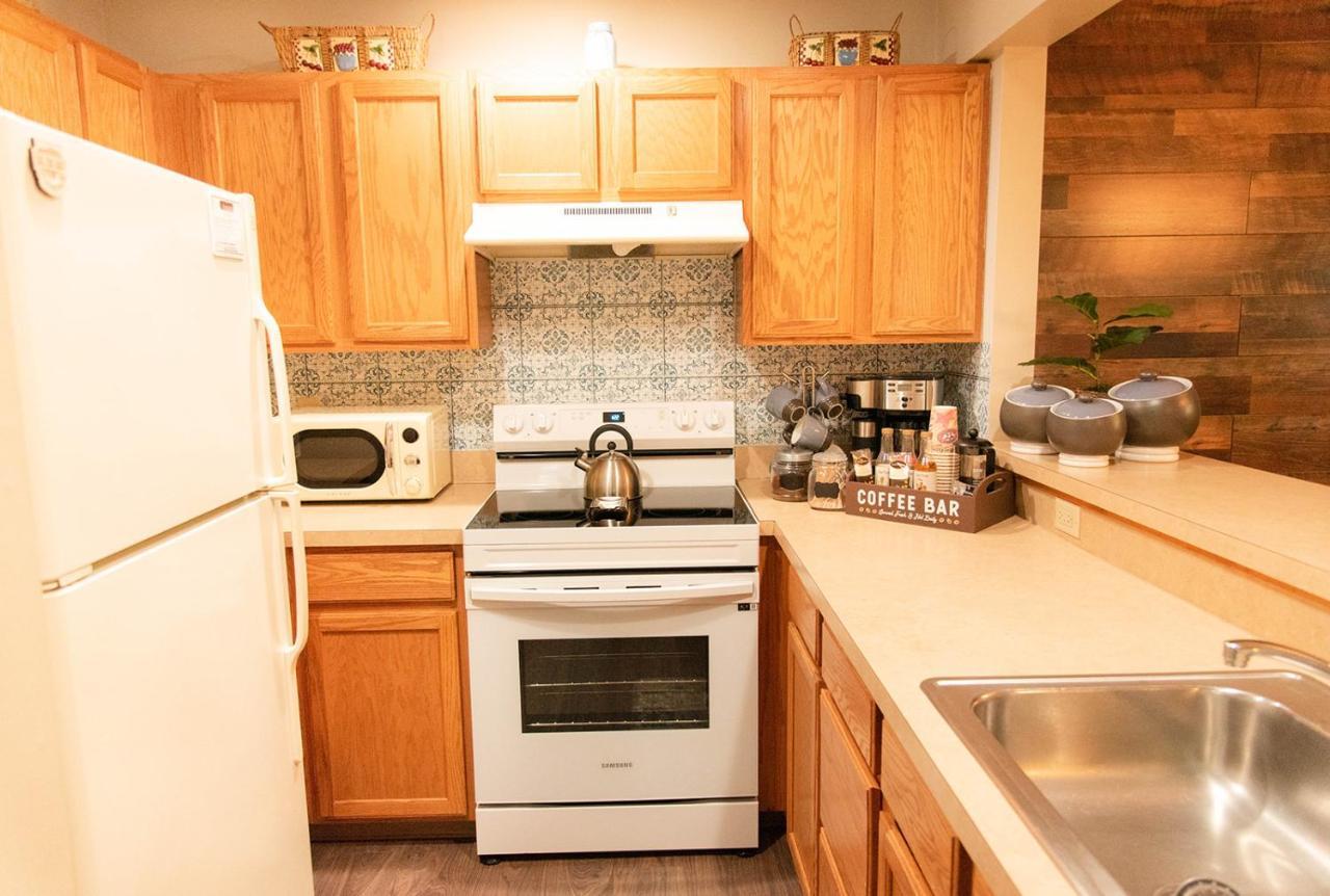 Camelback Private Home Located Behind Waterpark & Ski Lift 坦纳斯维尔 外观 照片